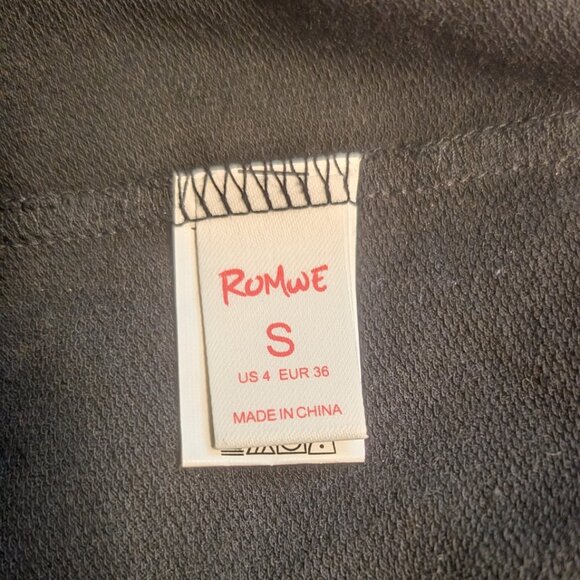 Romwe Sweater, pink and black, size Small - Picture 4 of 6